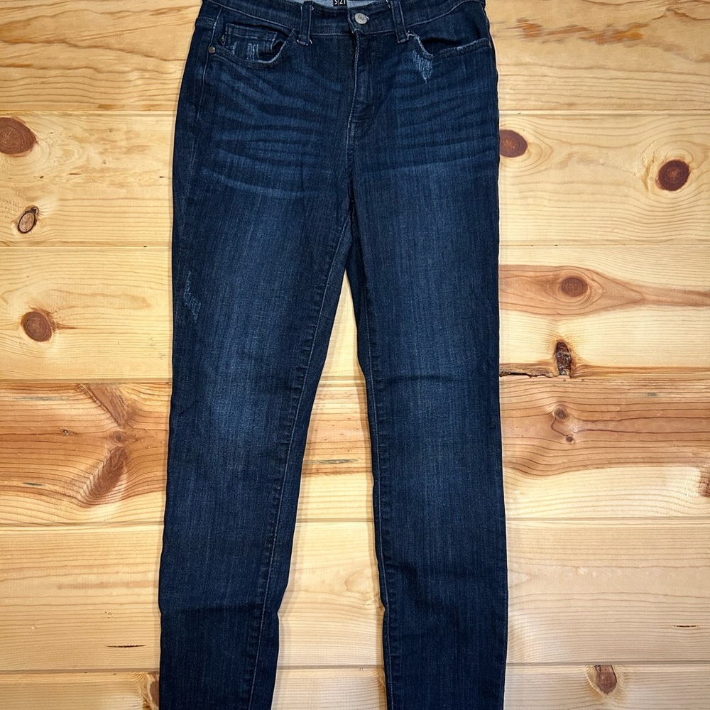 Judy Blue Skinny Blue Jeans Raw Edge Size 27/5 - Picture 1 of 8